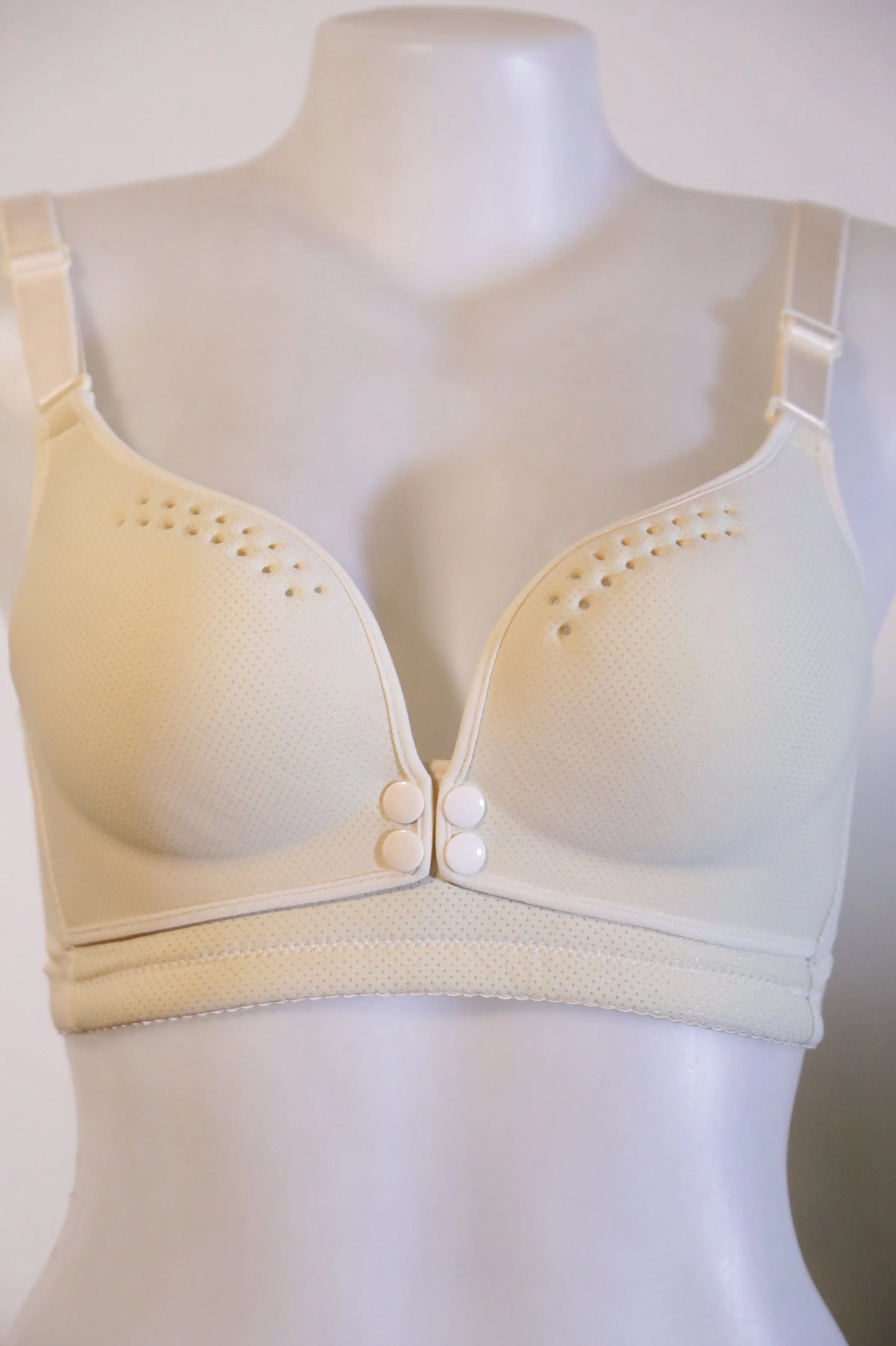 Ultra-Breathable Comfort Wireless Everyday Bra Skin